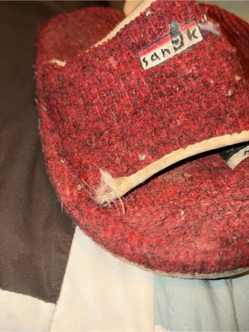 VINTAGE (1996) Sanuk Red Carpet Slides size 10.5 - Picture 6 of 6